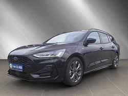 Schwarz Gebraucht 2024 Ford Focus ST-Line Limousine | 25.990 € (Fairer Preis)