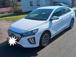 Weiß Gebraucht 2021 Hyundai Ioniq 6 Trend Limousine | 16.999 € (Guter Preis)