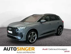 Kieselgrau Gebraucht 2024 Audi Q4 e-tron Ambiente SUV | 49.870 € (Teuer)