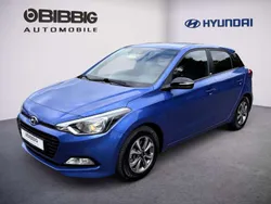 Blau Gebraucht 2018 Hyundai i20 Passion Limousine | 11.990 € (Fairer Preis)
