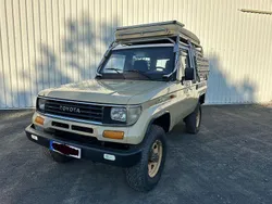 Beige Gebraucht 1993 Toyota Land Cruiser SUV | 41.500 €