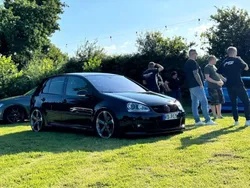 Schwarz Gebraucht 2008 VW Golf VI GTI Limousine | 12.500 € (Etwas zu teuer)