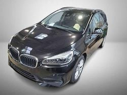 Schwarz Gebraucht 2022 BMW 218 Gran Tourer Advantage Van / Kleinbus | 17.349 € (Guter Preis)