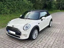 Beige Gebraucht 2018 Mini Cooper Cabriolet Pepper Cabrio | 18.299 € (Fairer Preis)