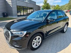 Schwarz Gebraucht 2022 Audi Q3 Business SUV | 29.990 € (Guter Preis)