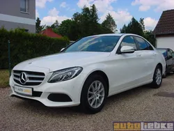 Polarweiß Gebraucht 2015 Mercedes C180 Limousine | 16.790 € (Fairer Preis)