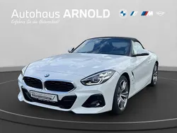 Weiß Gebraucht 2024 BMW Z4 Efficient Dynamics Cabrio | 42.910 € (Fairer Preis)