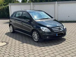 Schwarz Gebraucht 2008 Mercedes B200 Van / Kleinbus | 5.150 € (Etwas zu teuer)