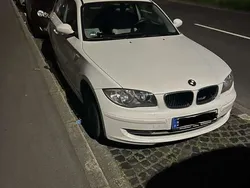 Weiß Gebraucht 2009 BMW 116 Kleinwagen | 4.500 € (Fairer Preis)