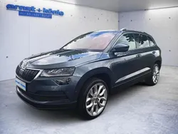 Quarzgrau metallic Gebraucht 2020 Skoda Karoq SUV | 23.490 € (Etwas zu teuer)
