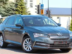 Grau Gebraucht 2020 Skoda Superb Style Kombi | 23.500 € (Guter Preis)