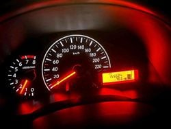 Schwarz Gebraucht 2011 Nissan 100 NX Coupé | 2.500 €