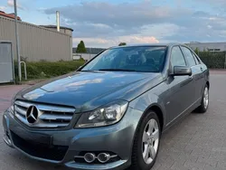 Grau Gebraucht 2011 Mercedes C180 Avantgarde Limousine | 9.499 € (Etwas zu teuer)