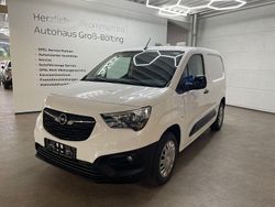 Weiß Gebraucht 2022 Opel Combo Edition Van / Kleinbus | 17.490 € (Fairer Preis)