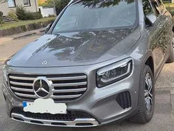 Grau Gebraucht 2024 Mercedes GLB200 SUV | 39.500 € (Etwas zu teuer)