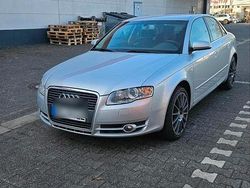 Silber Gebraucht 2006 Audi A4 Limousine | 4.799 € (Fairer Preis)
