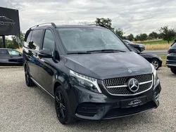 Grau Gebraucht 2023 Mercedes V300 Van / Kleinbus | 64.990 € (Teuer)
