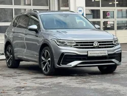 Silber Gebraucht 2023 VW Tiguan Allspace R-line SUV | 40.900 € (Etwas zu teuer)