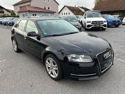 Brillantschwarz Gebraucht 2010 Audi A3 Attraction Limousine | 3.890 € (Guter Preis)