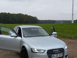 Silber Gebraucht 2013 Audi A4 Attraction Limousine | 10.000 € (Etwas zu teuer)