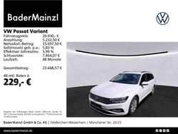 Weiß Gebraucht 2021 VW Passat Kombi | 20.930 € (Fairer Preis)