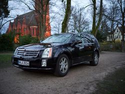Schwarz Gebraucht 2005 Cadillac SRX SUV | 3.300 € (Fairer Preis)