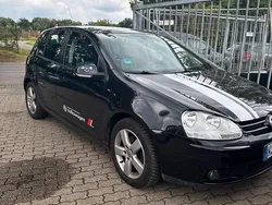 Schwarz Gebraucht 2008 VW Golf V Kombi | 2.600 € (Fairer Preis)