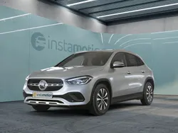 Silber Gebraucht 2022 Mercedes GLA200 SUV | 32.400 € (Fairer Preis)