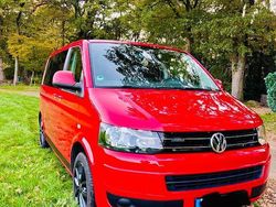 Rot Gebraucht 2015 VW Multivan Van | 25.500 € (Superpreis)
