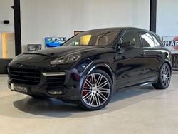 Schwarz Gebraucht 2015 Porsche Cayenne Turbo SUV | 40.980 € (Fairer Preis)