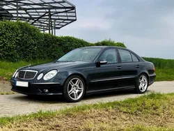 Schwarz Gebraucht 2003 Mercedes E55 AMG AMG Limousine | 15.400 €