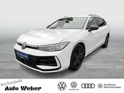 Weiß Gebraucht 2024 VW Passat Sport Limousine | 43.880 € (Teuer)