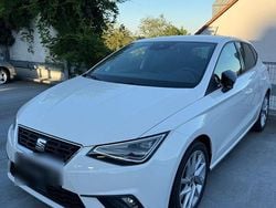 Weiß Gebraucht 2022 Seat Ibiza FR Kleinwagen | 14.000 € (Fairer Preis)
