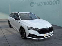 Weiß Gebraucht 2024 Skoda Octavia SportLine Kombi | 36.850 € (Teuer)