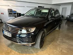 Blau Gebraucht 2017 VW Touareg Executive SUV | 31.600 € (Fairer Preis)