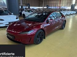 Rot Gebraucht 2024 Tesla Model 3 Performance Limousine | 47.900 € (Guter Preis)