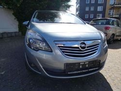 Silbersee/perl silber (m2) Gebraucht 2013 Opel Meriva Innovation Van / Kleinbus | 5.600 € (Guter Preis)
