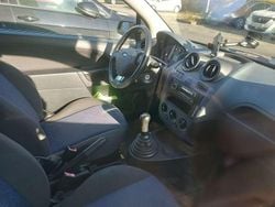 Blau Gebraucht 2008 Ford Courier Van / Kleinbus | 500 € (Superpreis)