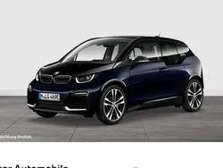 Blau Gebraucht 2022 BMW i3 Comfort Edition Kleinwagen | 23.570 € (Fairer Preis)