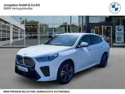 Weiss Gebraucht 2024 BMW iX2 M Sport SUV | 45.640 € (Guter Preis)