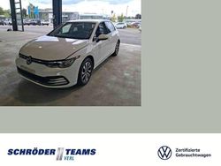 Weiß Gebraucht 2022 VW Golf Active Limousine | 19.980 € (Superpreis)