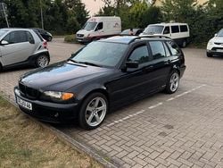 Schwarz Gebraucht 2003 BMW 316 Kombi | 2.990 €