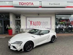 Weiß Gebraucht 2024 Toyota Supra Premium Coupé | 61.980 € (Etwas zu teuer)