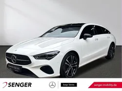 Weiß Gebraucht 2024 Mercedes CLA220 Limousine | 39.889 € (Fairer Preis)