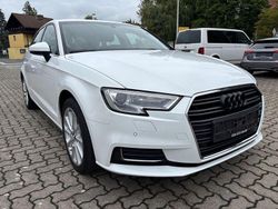Weiß Gebraucht 2018 Audi A3 Design Limousine | 17.500 € (Guter Preis)