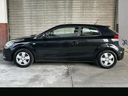Schwarz Gebraucht 2012 Kia Ceed GT Limousine | 5.999 €