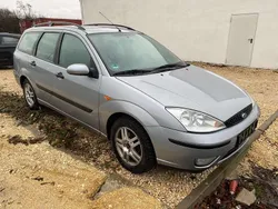Silber Gebraucht 2004 Ford Focus Futura Kombi | 690 € (Guter Preis)