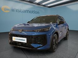 Blau Neu 2025 VW T-Roc SUV | 48.549 €