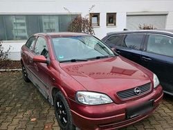 Rot Gebraucht 1999 Opel Astra | 1.300 € (Guter Preis)