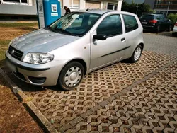 Grau Gebraucht 2006 Fiat Punto Kleinwagen | 950 € (Guter Preis)
